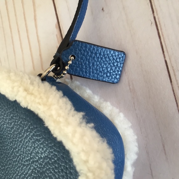 Coach small crossbody bag - Picture 5 of 7